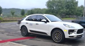 Porsche Macan (King Julian)