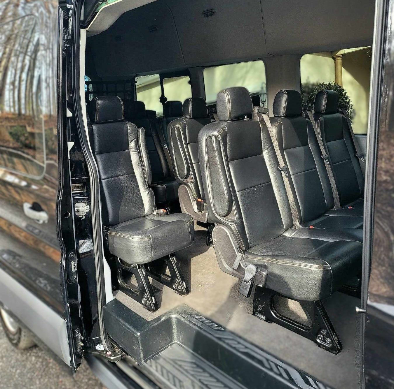 Sprinter & transit High-tops / Seats 14 max